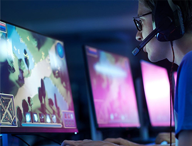 Best Twitch Overlays and Logos to Level Up Your Stream in 2025